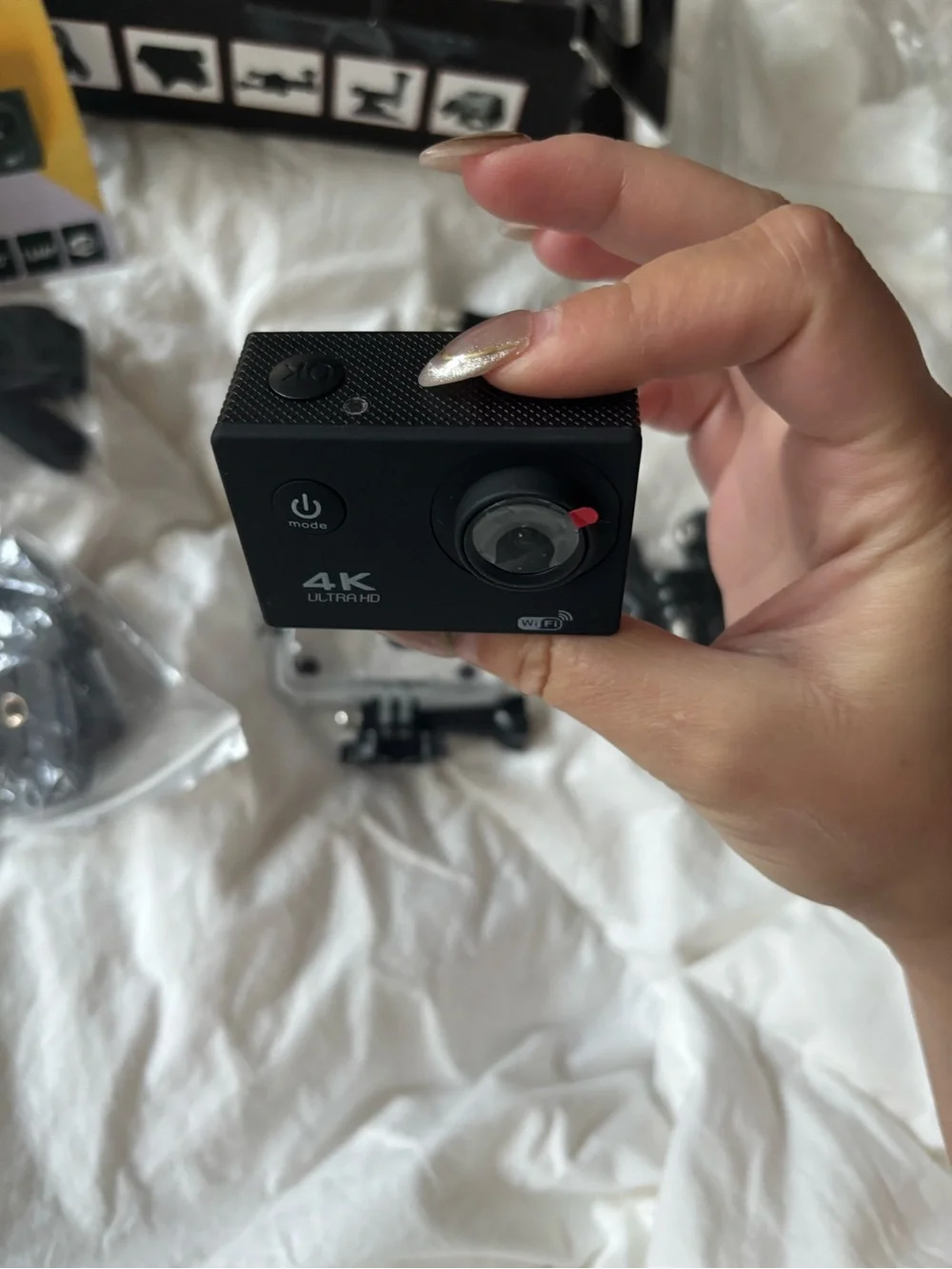 Waterproof Underwater Sports Camera / DashBoard Camera with attachments and Case